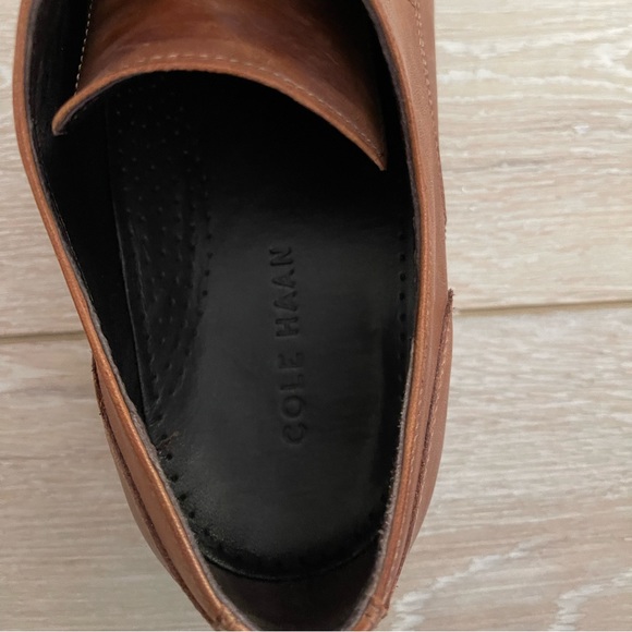 COLE HAAN CAP TOE OXFORD size:9M color: British Tan - Picture 7 of 9